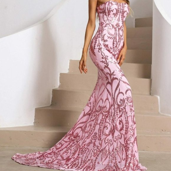 Formal Sequin detail Maxi Dress with train Pink - Picture 11 of 15